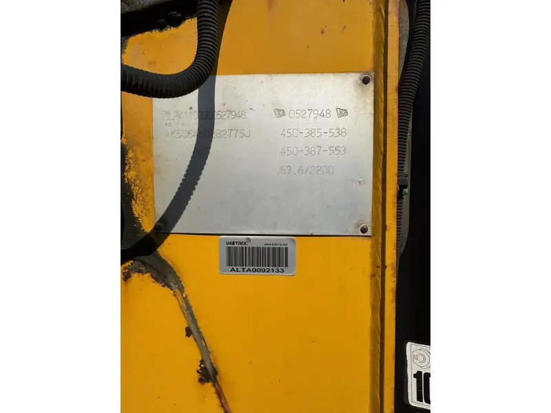 2003 JCB 411HT