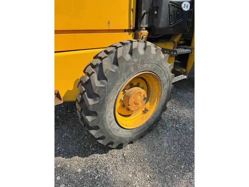 2003 JCB 411HT