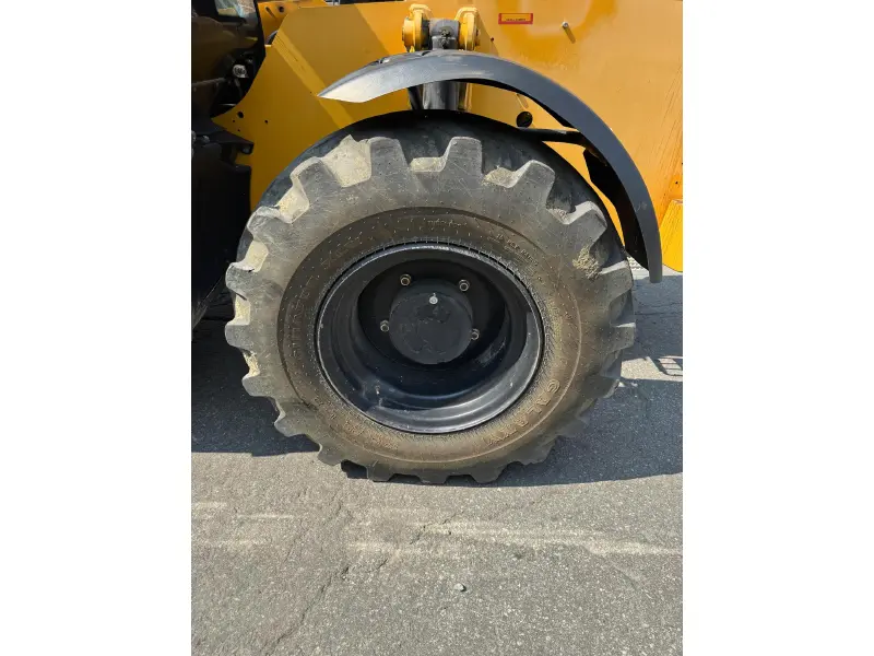 2020 JCB 510-56