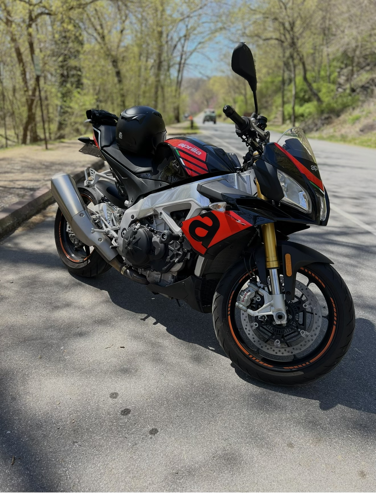 2017 Aprilia TUONO V4 1100 RR RR in Rockville, MD