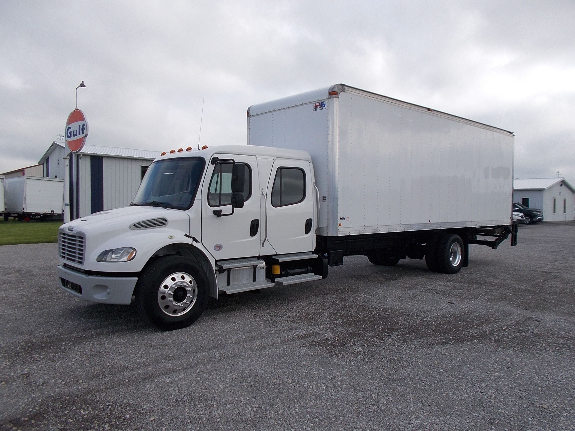 2018 FREIGHTLINER BUSINESS CLASS M2 106 in Saint Marys, OH