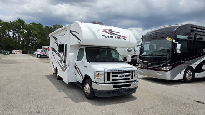 2022 Thor Motor Coach FOUR WINDS 22B in punta gorda FL