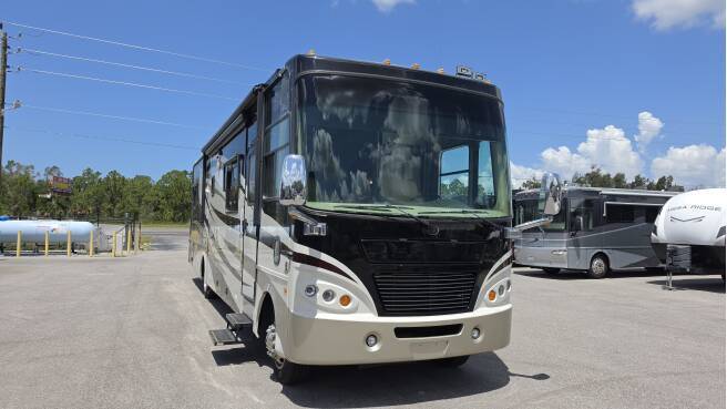 2009 Tiffin Motorhomes ALLEGRO BAY 38TGB in punta gorda FL