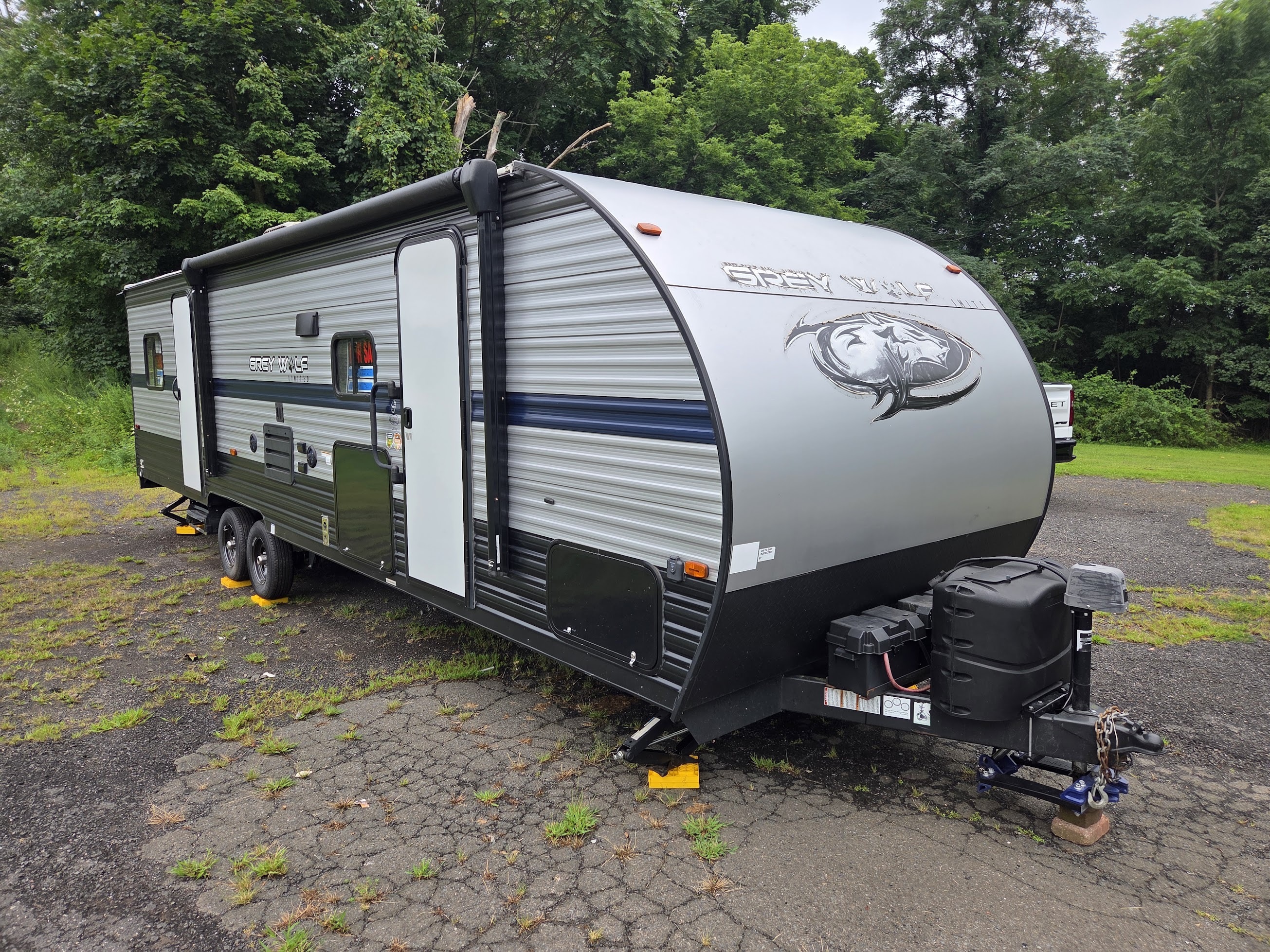 2020 Forest River CHEROKEE GREY WOLF 27RR RV