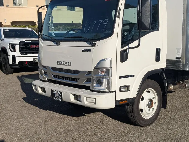 2026 ISUZU NRR