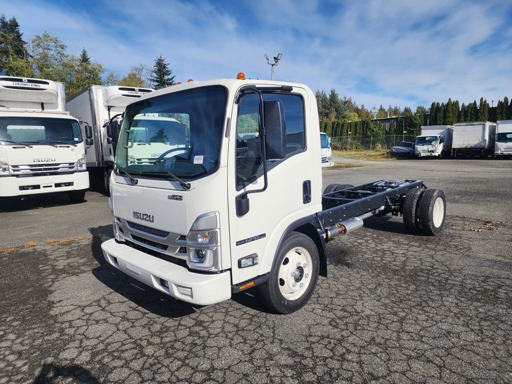2025 ISUZU NPR-HD in Everett, WA