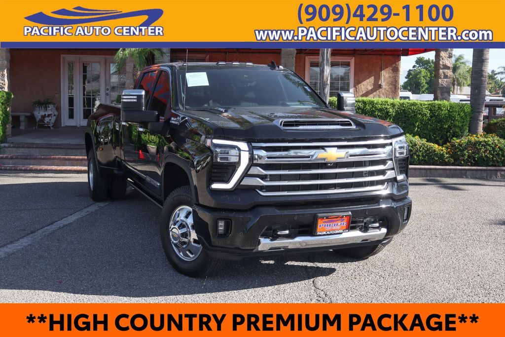 2024 Chevrolet Silverado 3500HD in Fontana, CA
