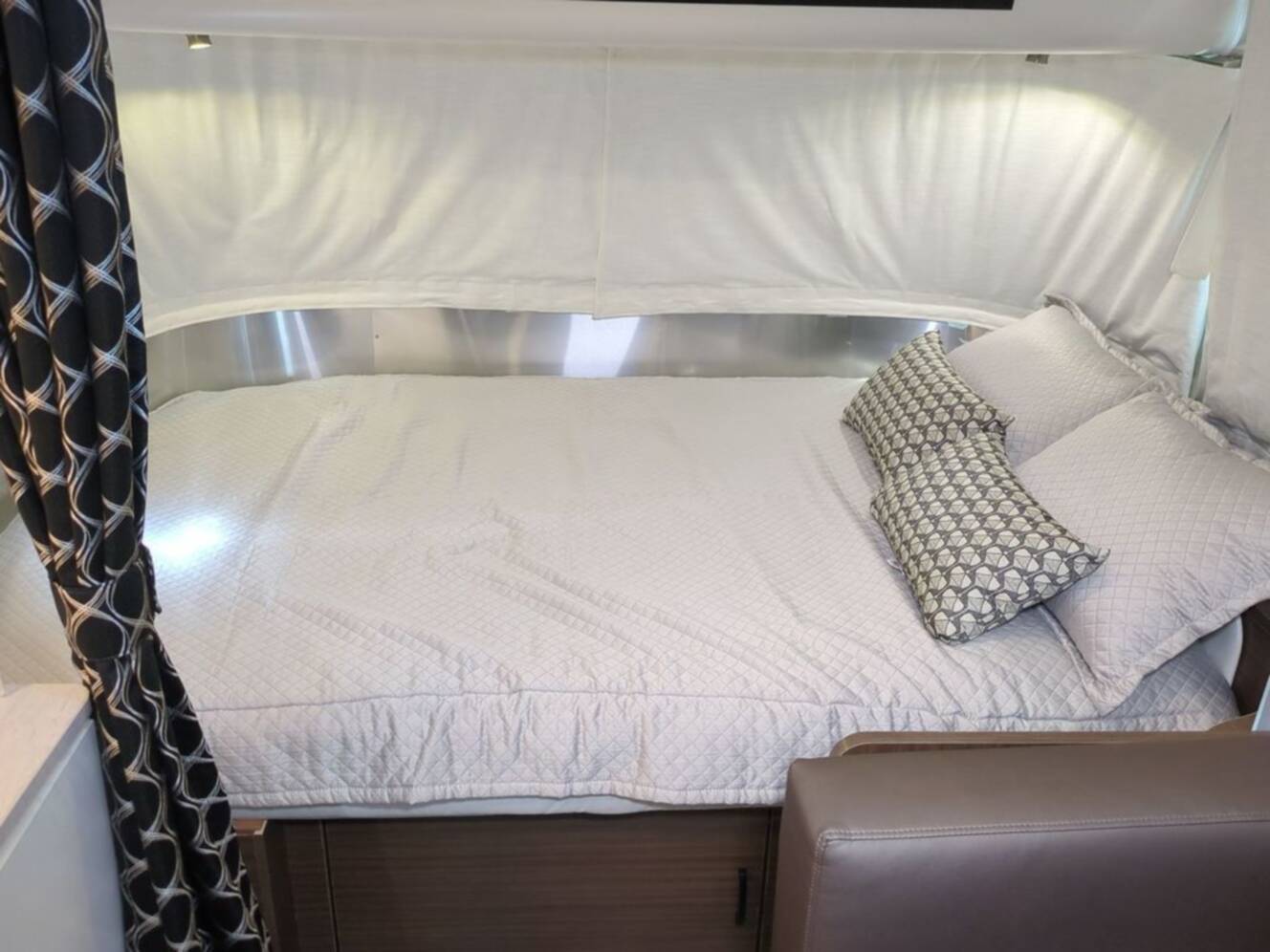 A photo of this 2020 Airstream Caravel 22FB