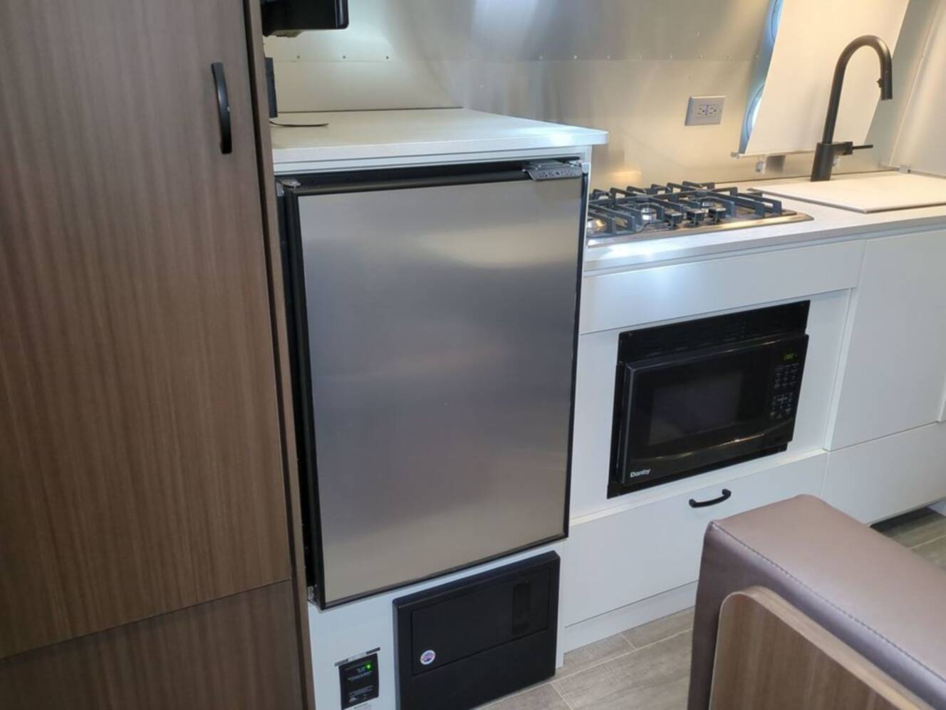 A photo of this 2020 Airstream Caravel 22FB