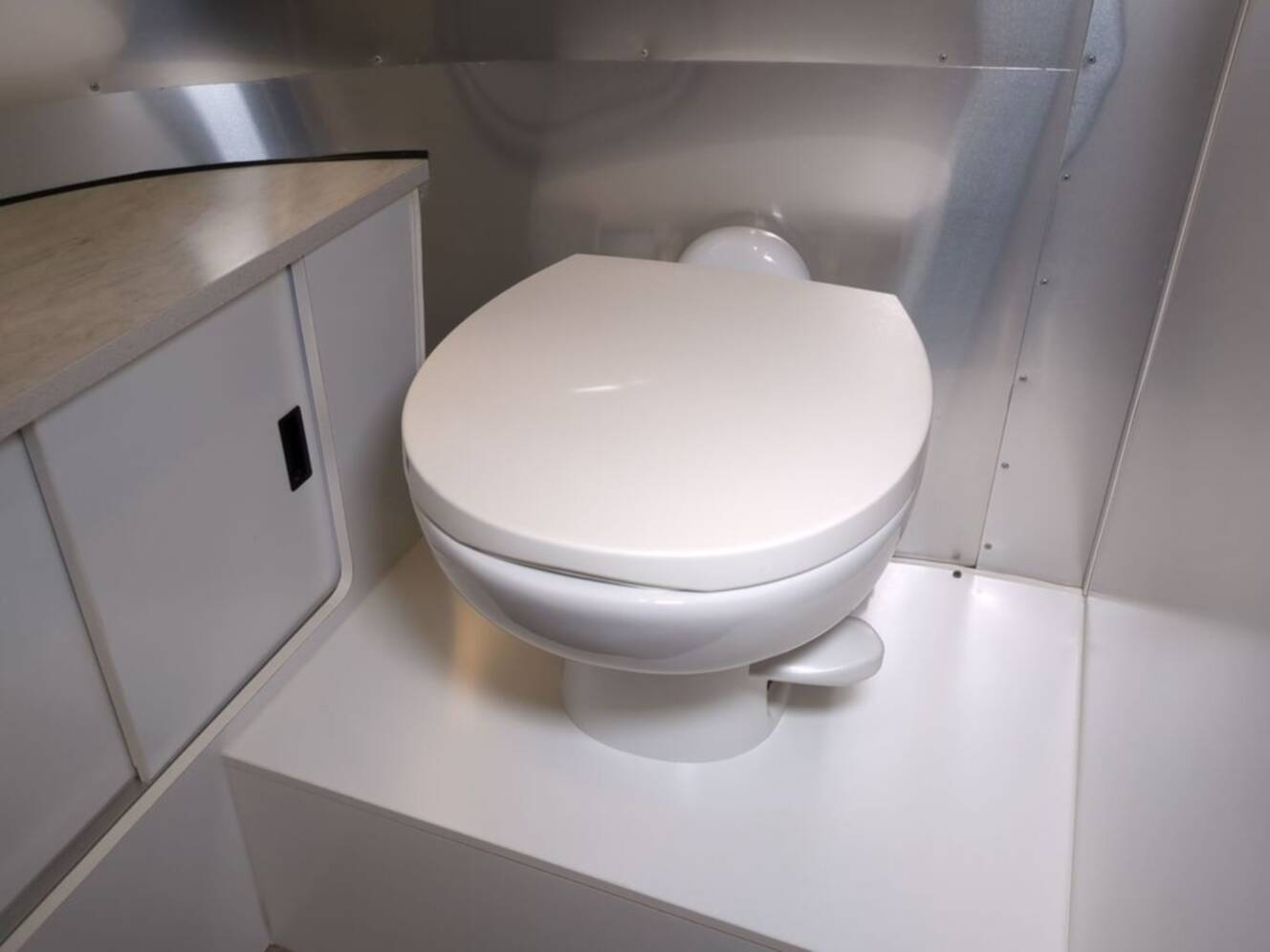 A photo of this 2020 Airstream Caravel 22FB