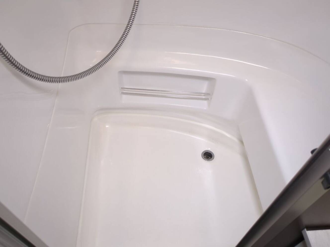 A photo of this 2020 Airstream Caravel 22FB