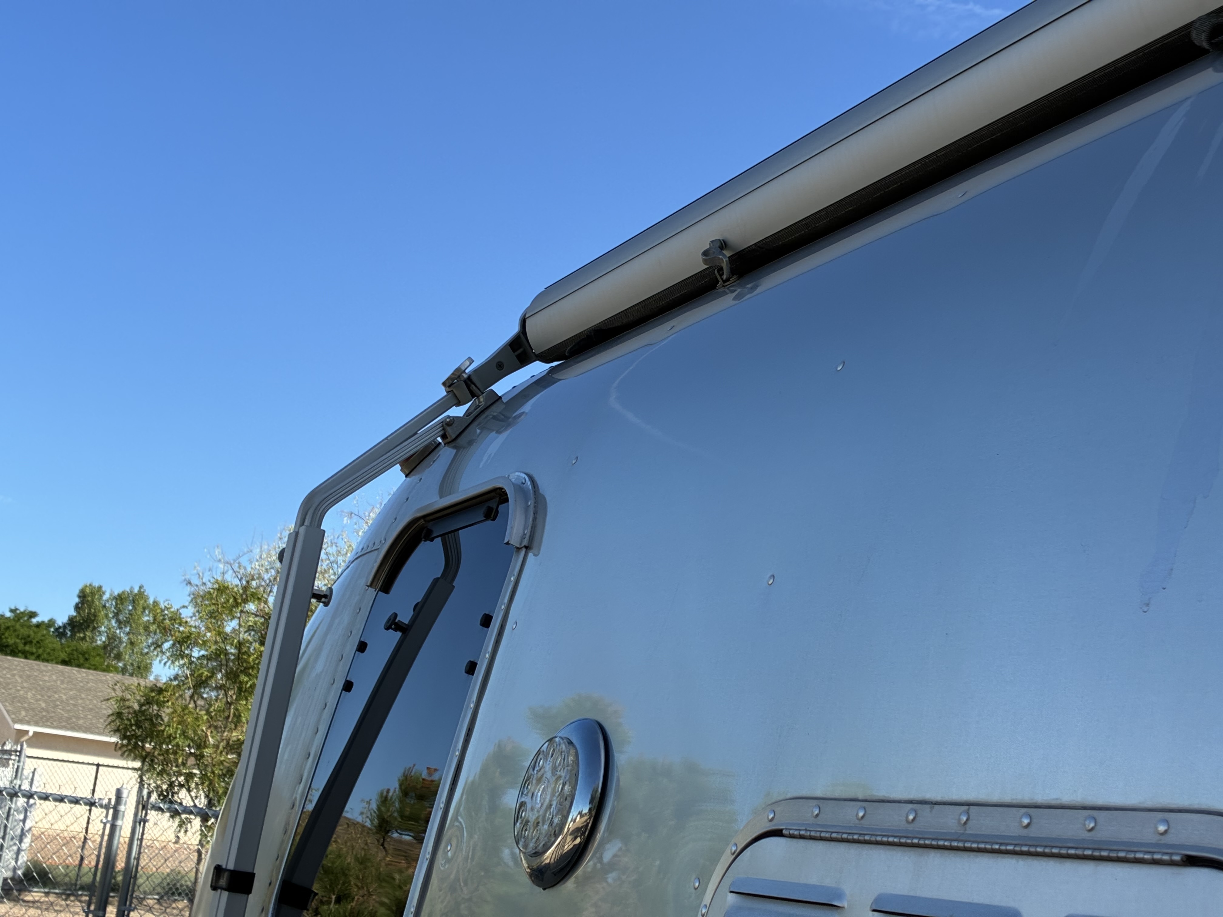 2017 Airstream FLYING CLOUD 19 in pueblo west CO