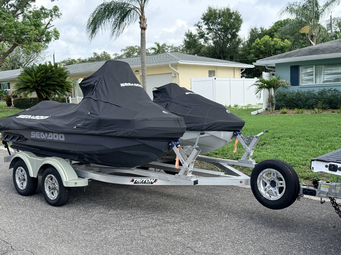 A photo of this 2023 Sea-Doo FISH PRO TROPHY 170