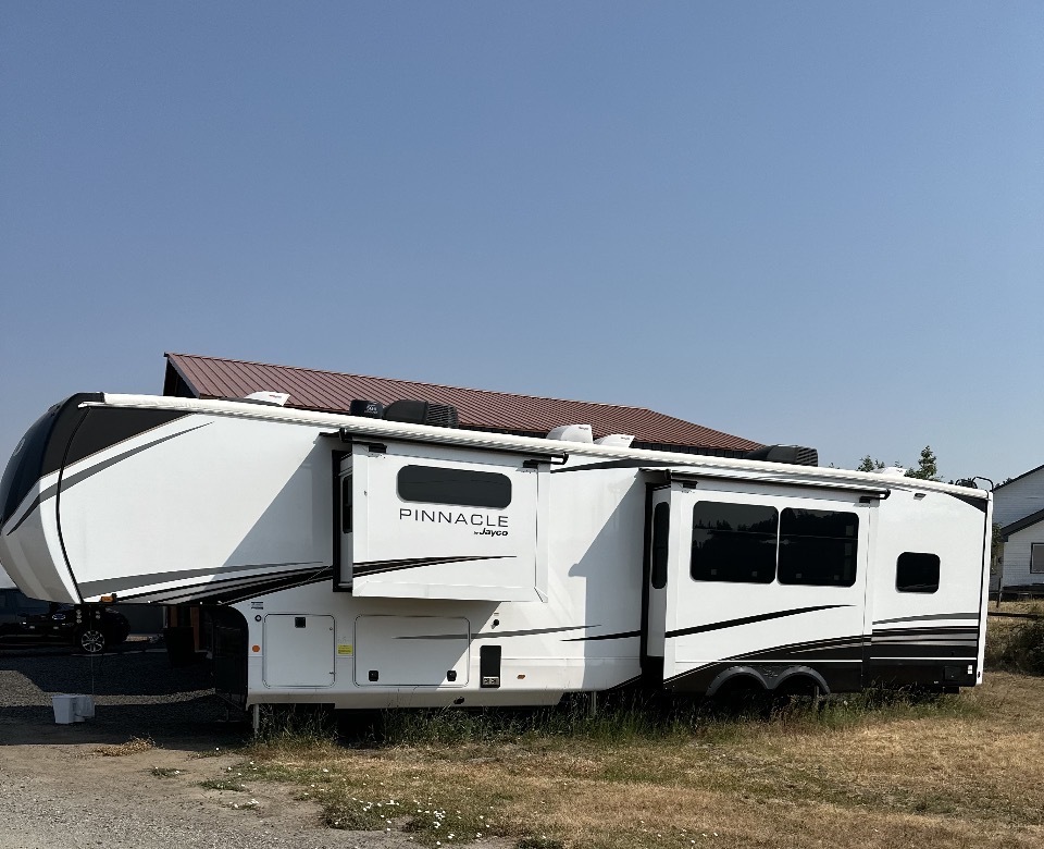 2026 Jayco PINNACLE 38FBRK RV