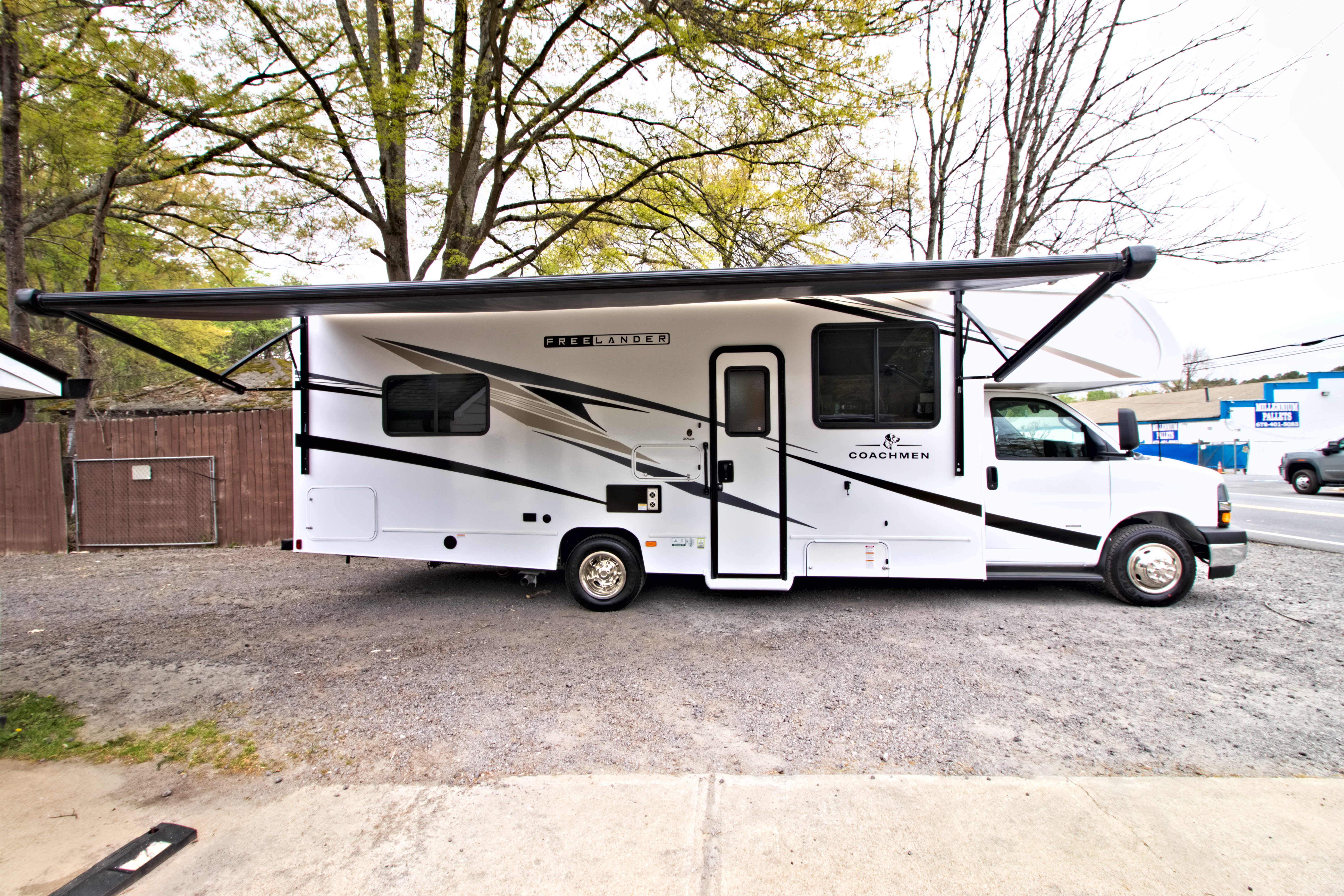 2026 Coachmen FREELANDER 27QB CHEVY in acworth GA