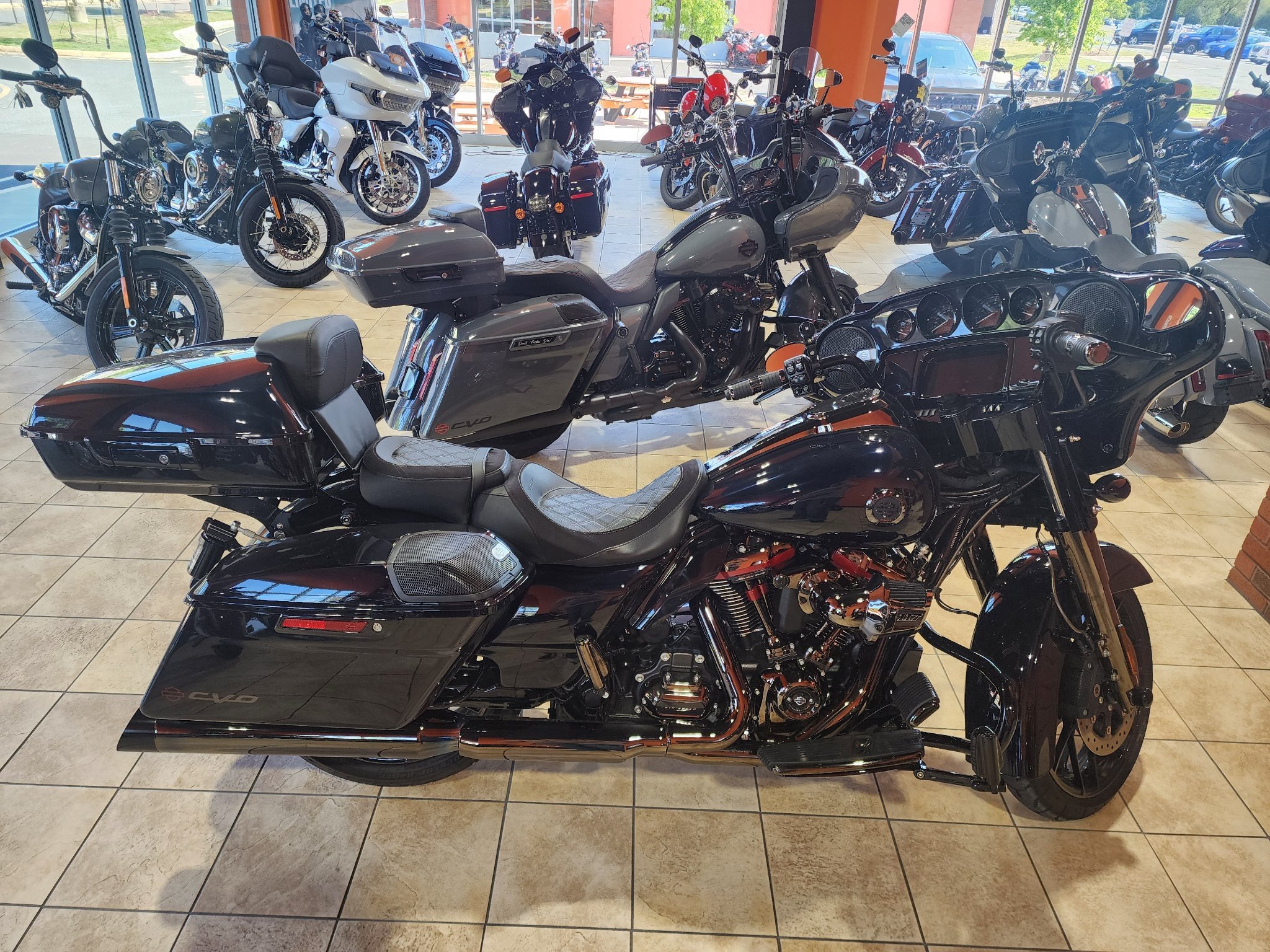 2022 Harley-Davidson CVO™ Street Glide® CVO in Fredericksburg, VA