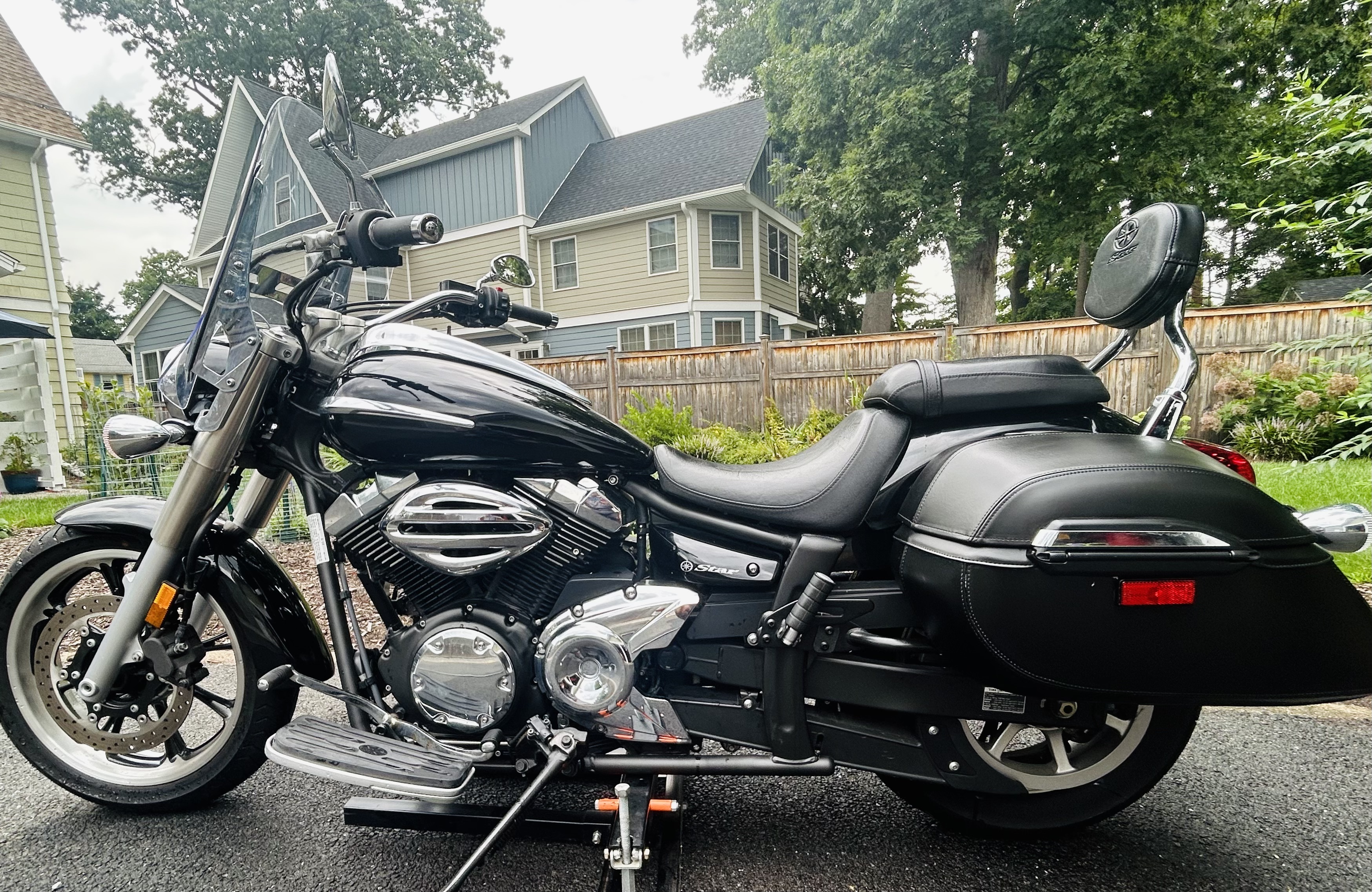2010 Yamaha V STAR 950 TOURER TOURER in Montclair, NJ