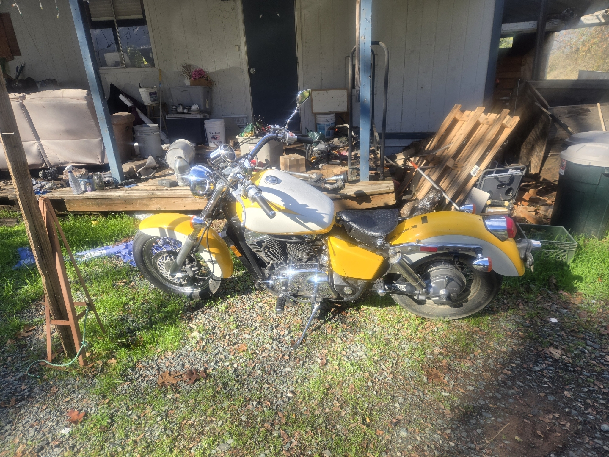 1996 Honda SHADOW 1100 1100 in Nevada City, CA