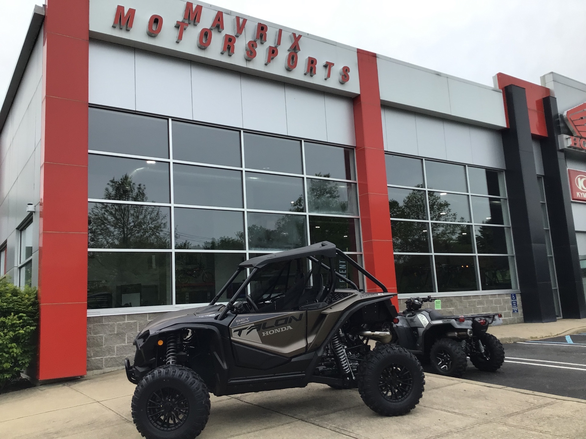 2026 Honda Talon 1000R FOX Live Valve in middletown NY