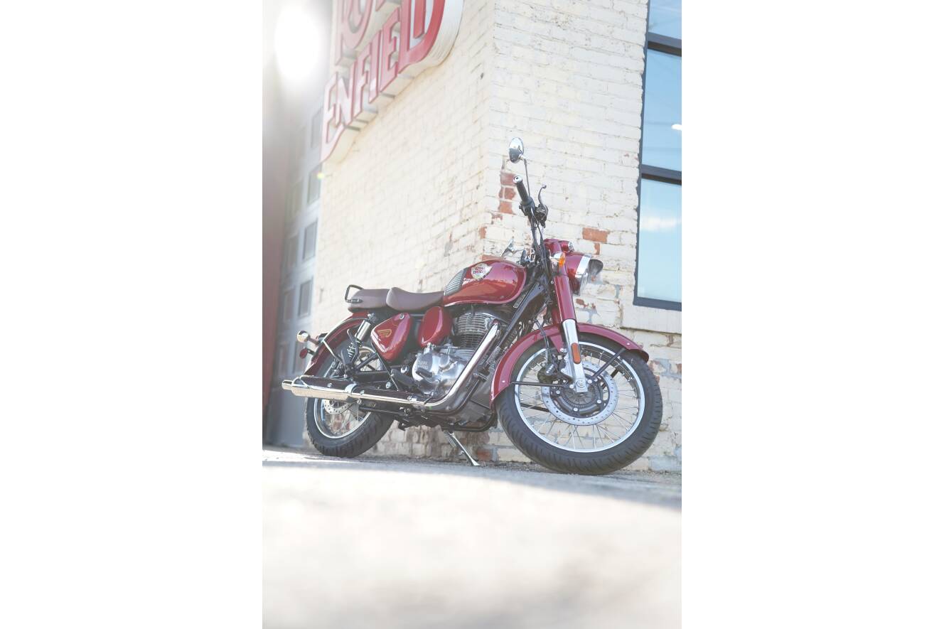 A photo of this 2027 Royal Enfield CLASSIC 350