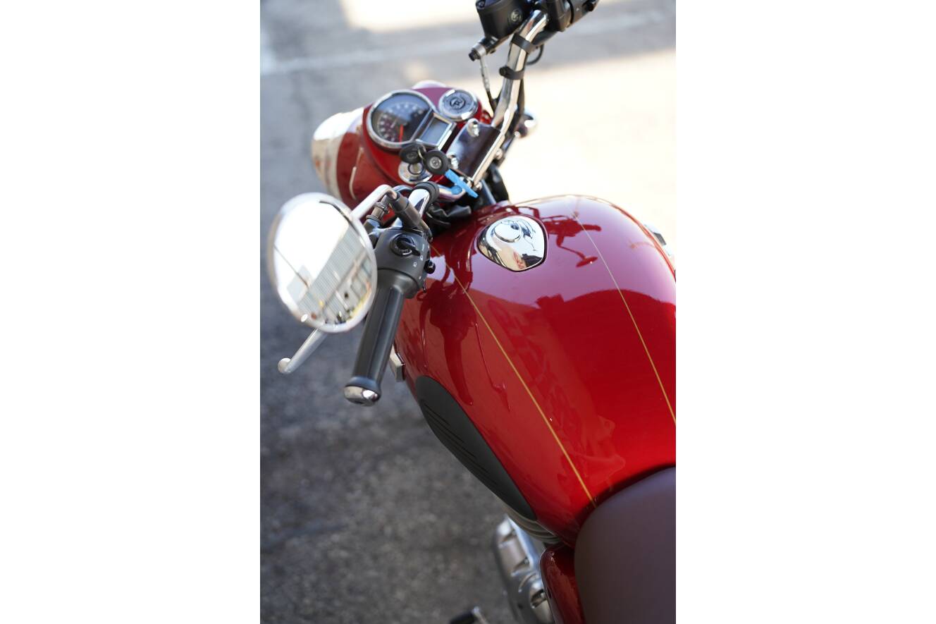 A photo of this 2027 Royal Enfield CLASSIC 350