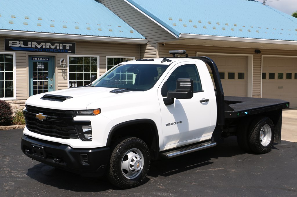2024 CHEVROLET 3500 DRW in Wooster, OH