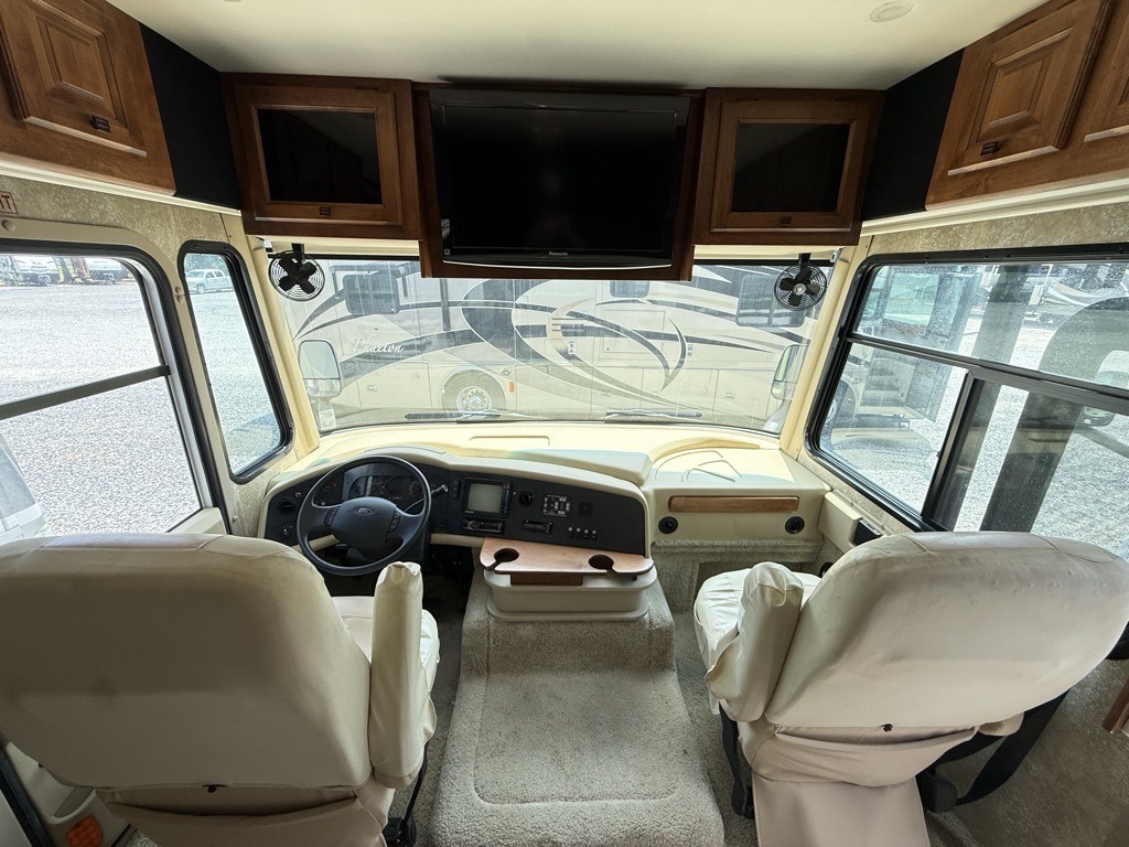 2011 Tiffin Motorhomes ALLEGRO OPEN ROAD 34TGA in carencro LA