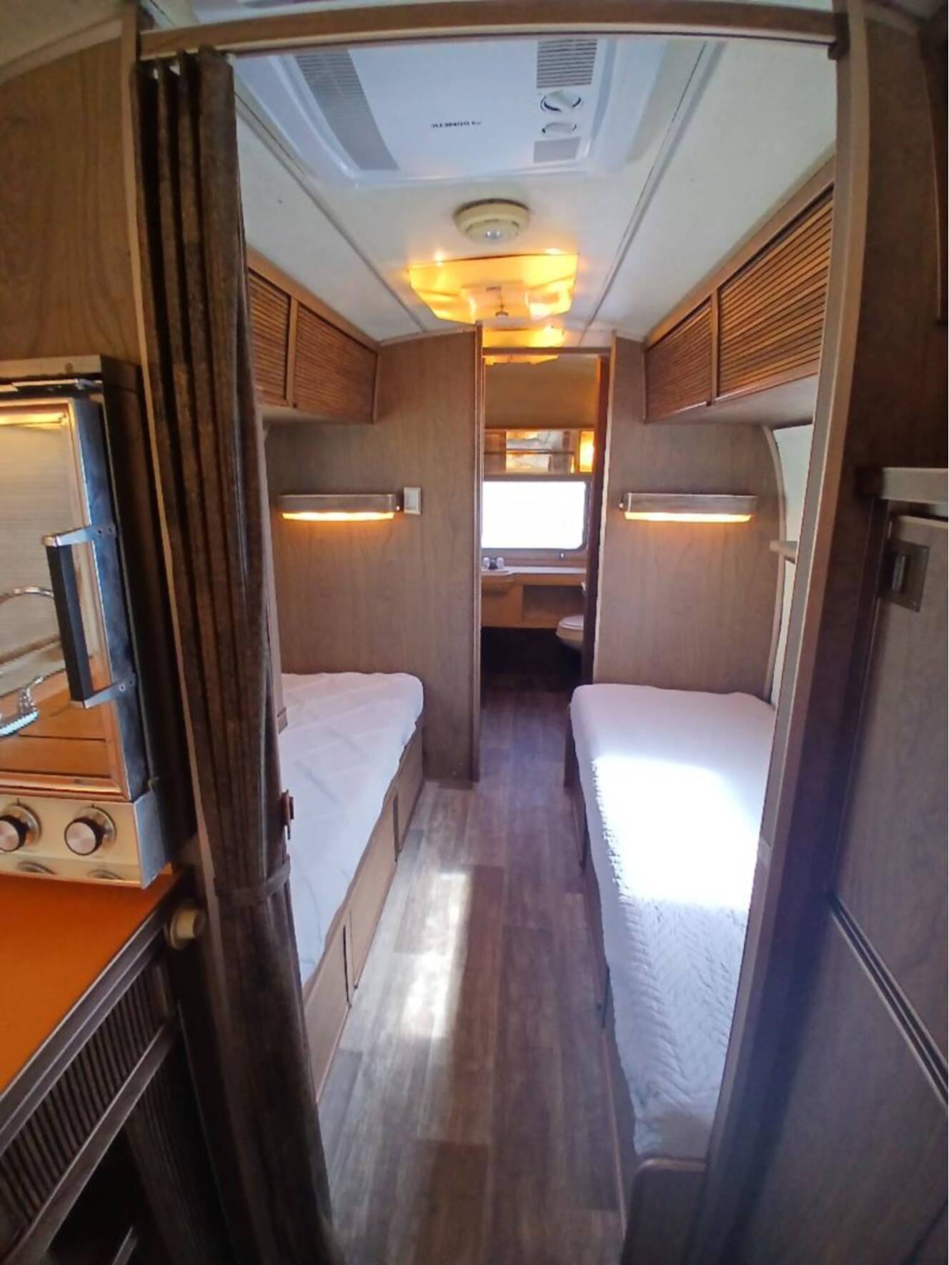 A photo of this 1973 Airstream Sovereign Land Yacht
