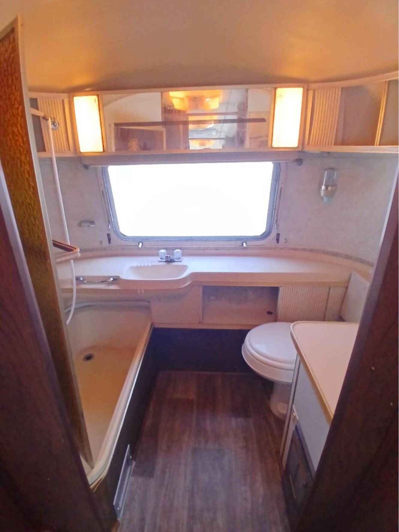 A photo of this 1973 Airstream Sovereign Land Yacht