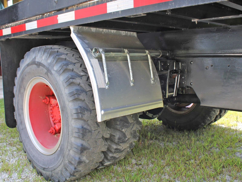 1988 CHEVROLET 16' H.D. FLATBED PLATFORM BODY 