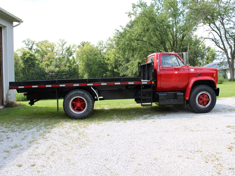 1988 CHEVROLET 16' H.D. FLATBED PLATFORM BODY 