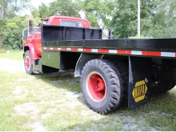 1988 CHEVROLET 16' H.D. FLATBED PLATFORM BODY 