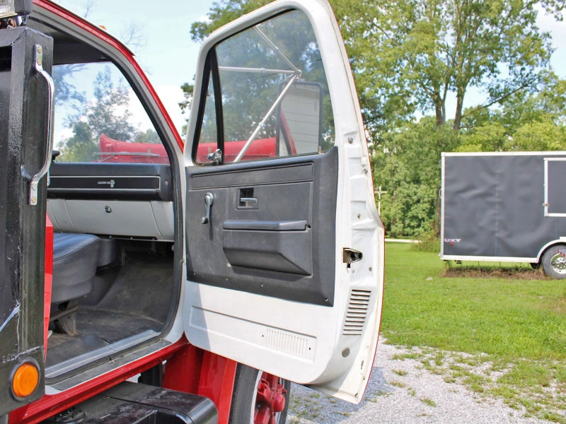 1988 CHEVROLET 16' H.D. FLATBED PLATFORM BODY 
