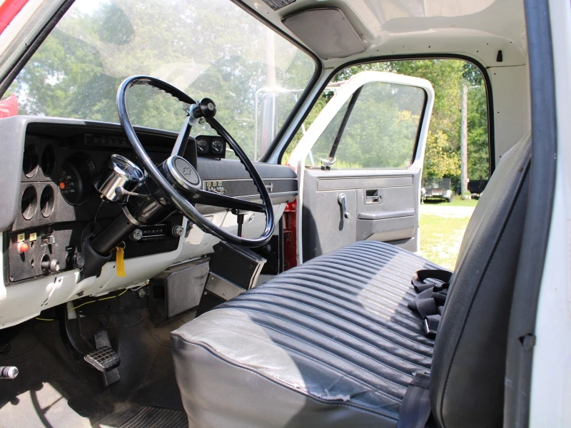 1988 CHEVROLET 16' H.D. FLATBED PLATFORM BODY 