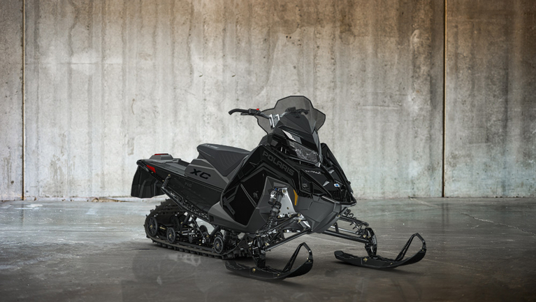 2027 Polaris 850 Switchback XC 146 Gloss Black 1.35 ES 850 146 1.35 in madison WI
