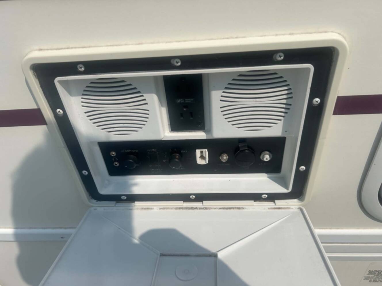 A photo of this 1998 Fleetwood TIOGA 26