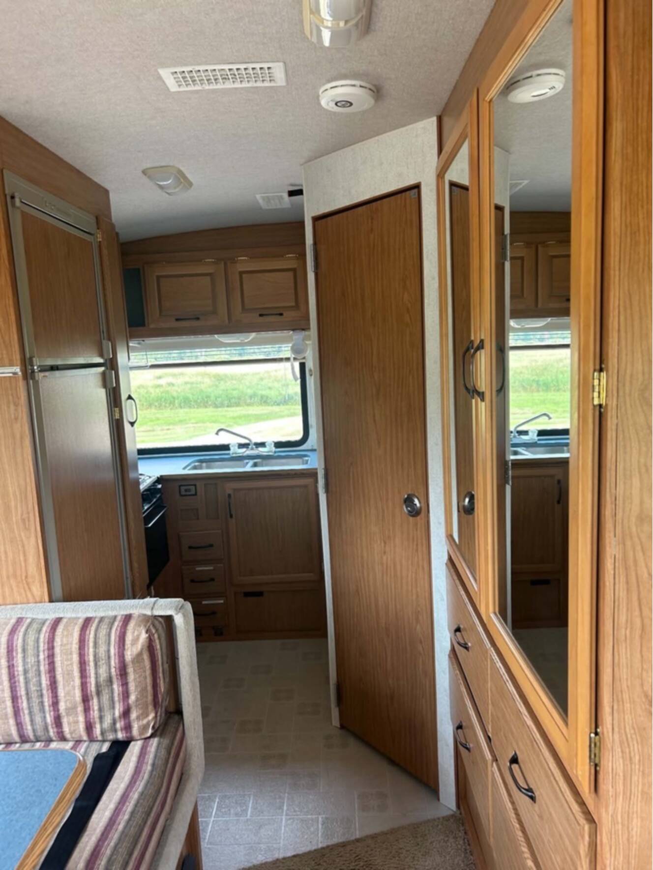 A photo of this 1998 Fleetwood TIOGA 26