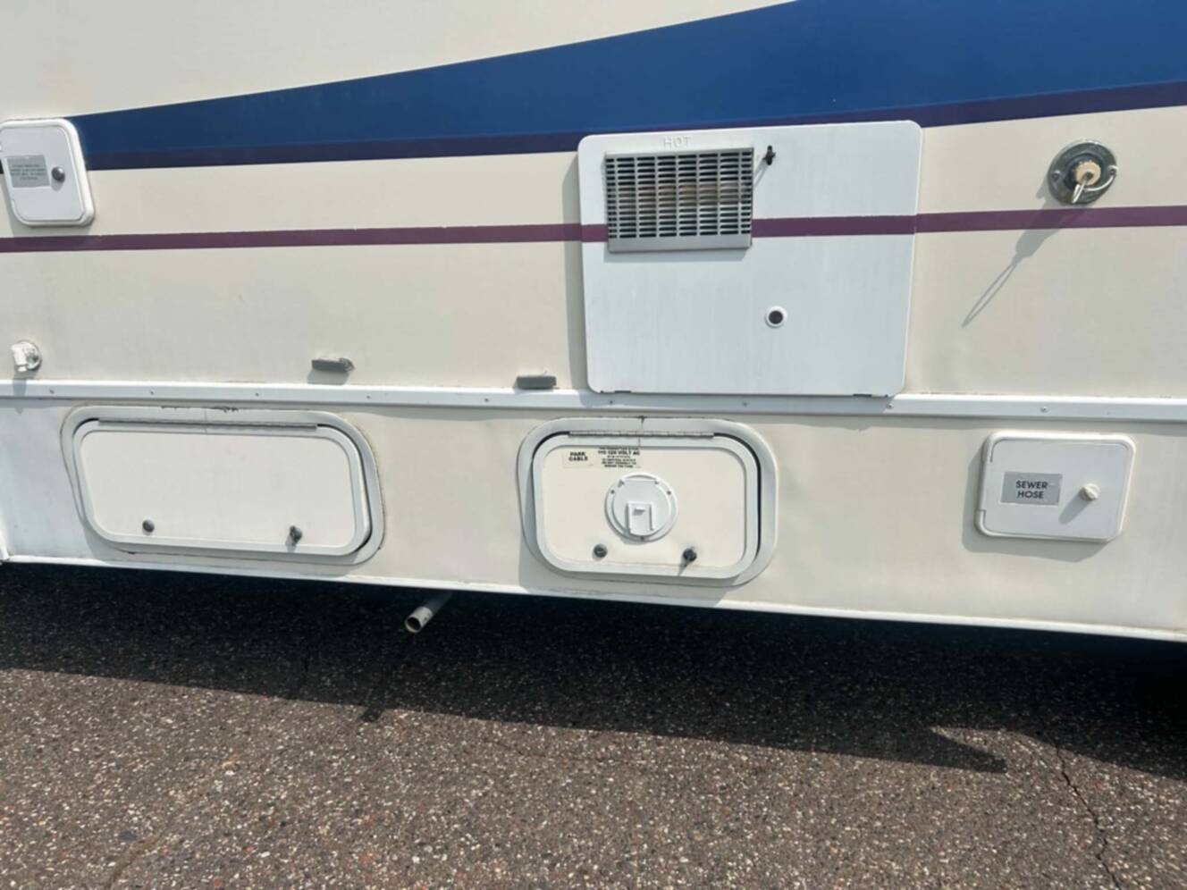 A photo of this 1998 Fleetwood TIOGA 26