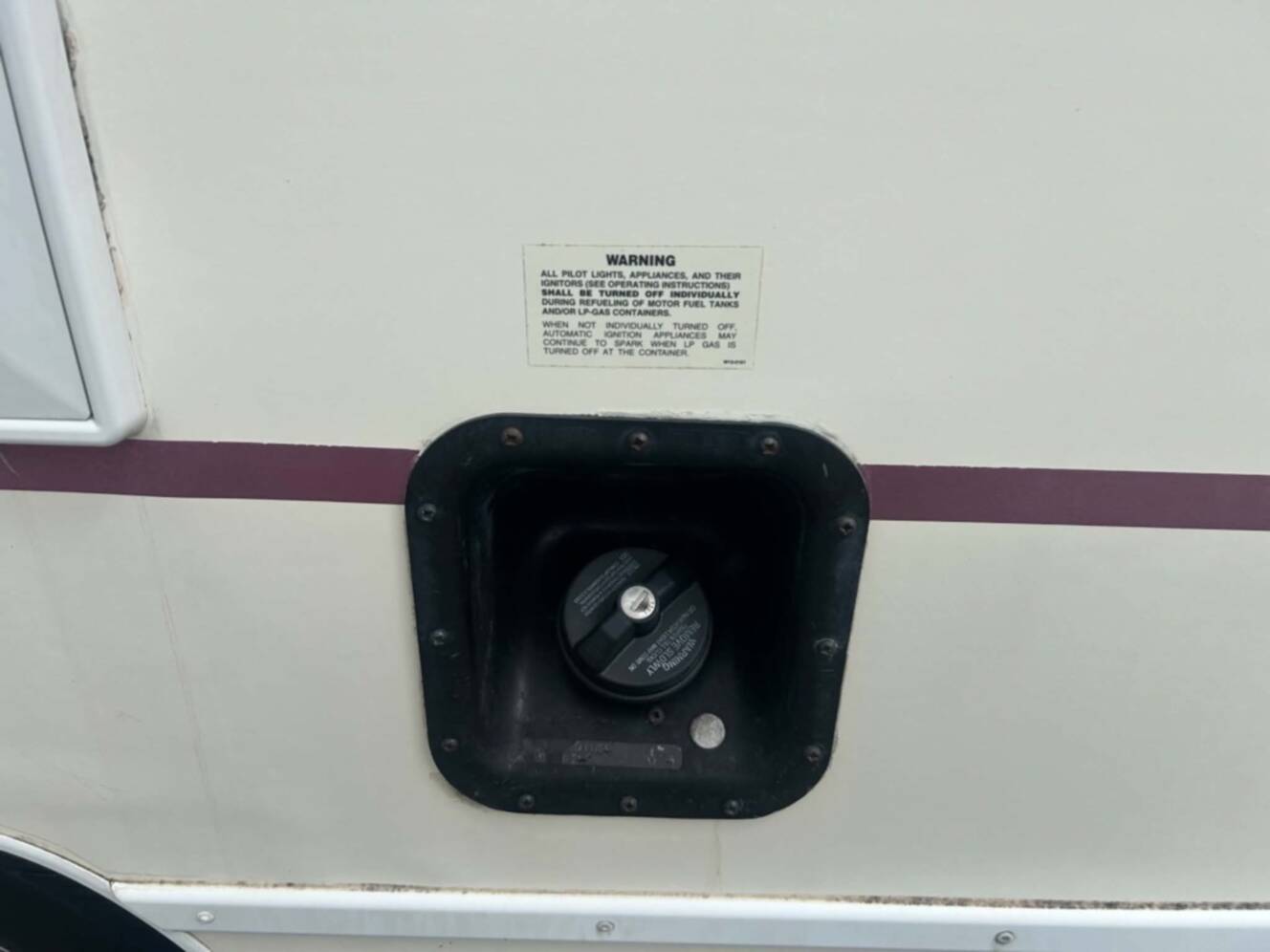 A photo of this 1998 Fleetwood TIOGA 26