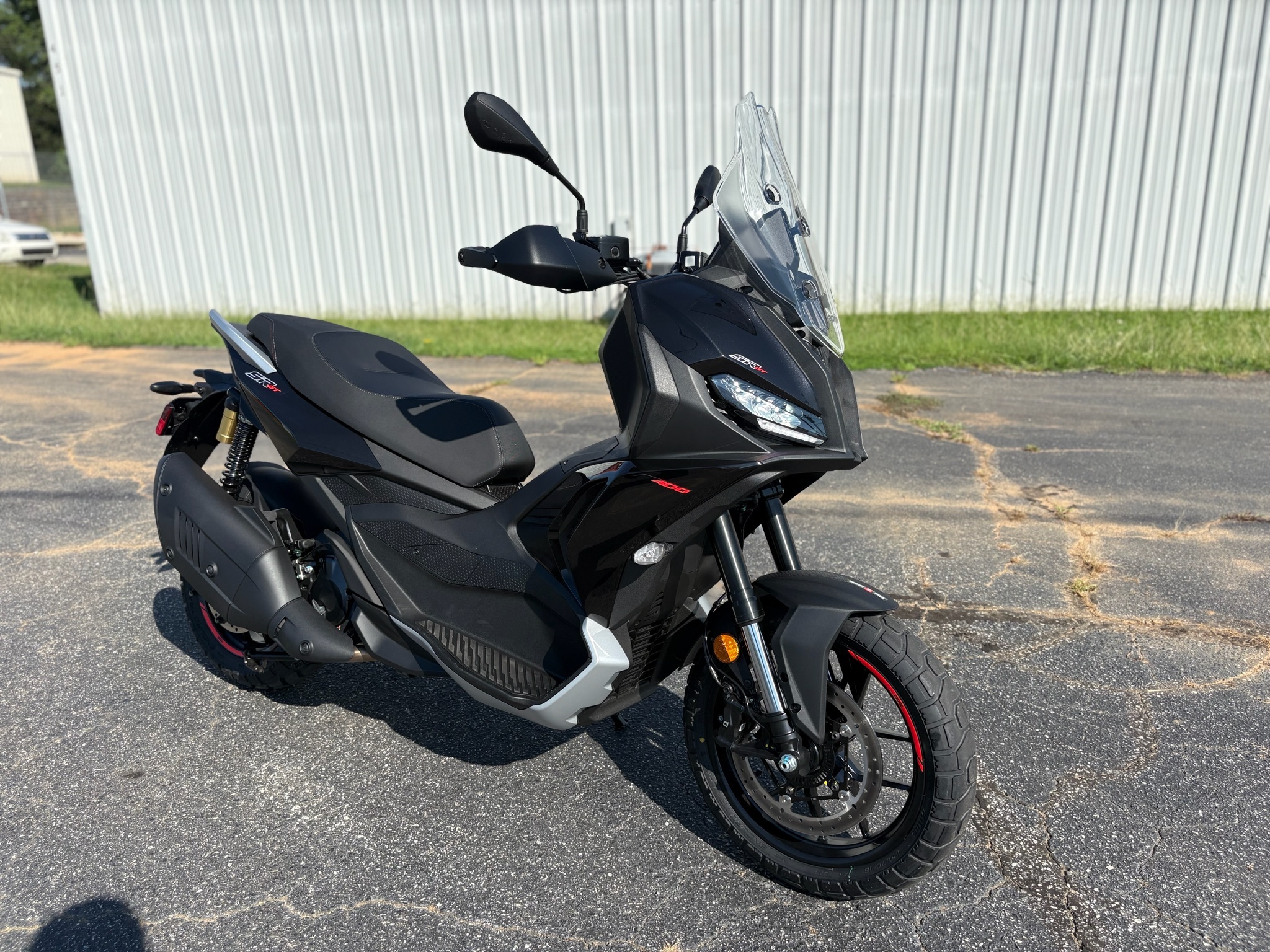 2027 Aprilia SR GT 400 BASE in Greer, SC