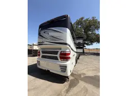 2015 TIFFIN MOTORHOMES ALLEGRO BUS 45 LP