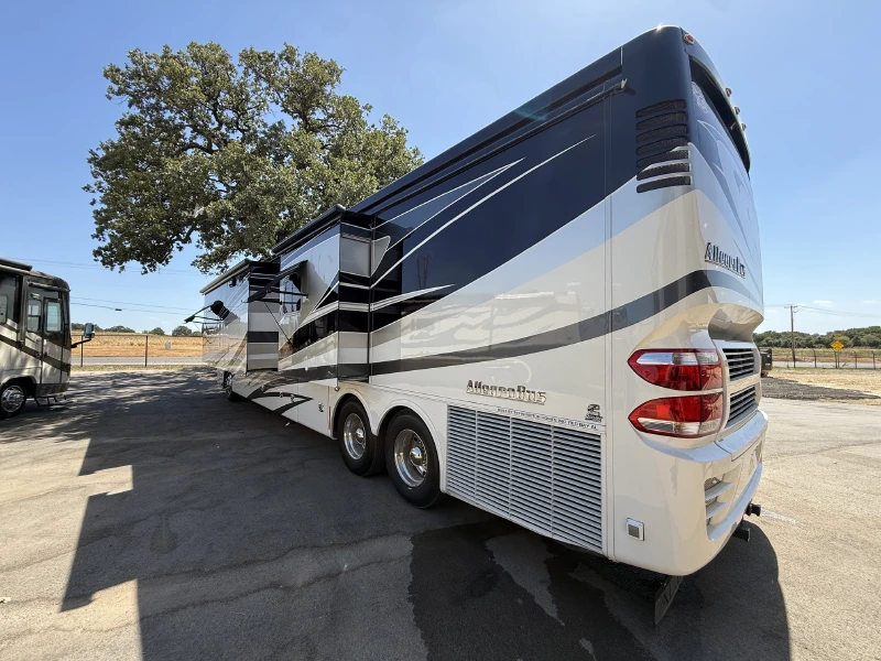 2015 TIFFIN MOTORHOMES ALLEGRO BUS 45 LP