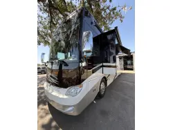 2015 TIFFIN MOTORHOMES ALLEGRO BUS 45 LP