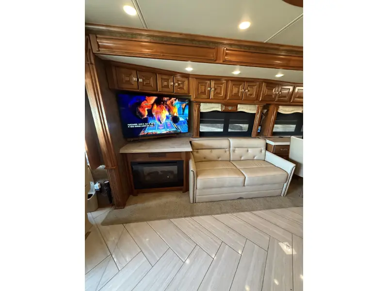 2015 TIFFIN MOTORHOMES ALLEGRO BUS 45 LP