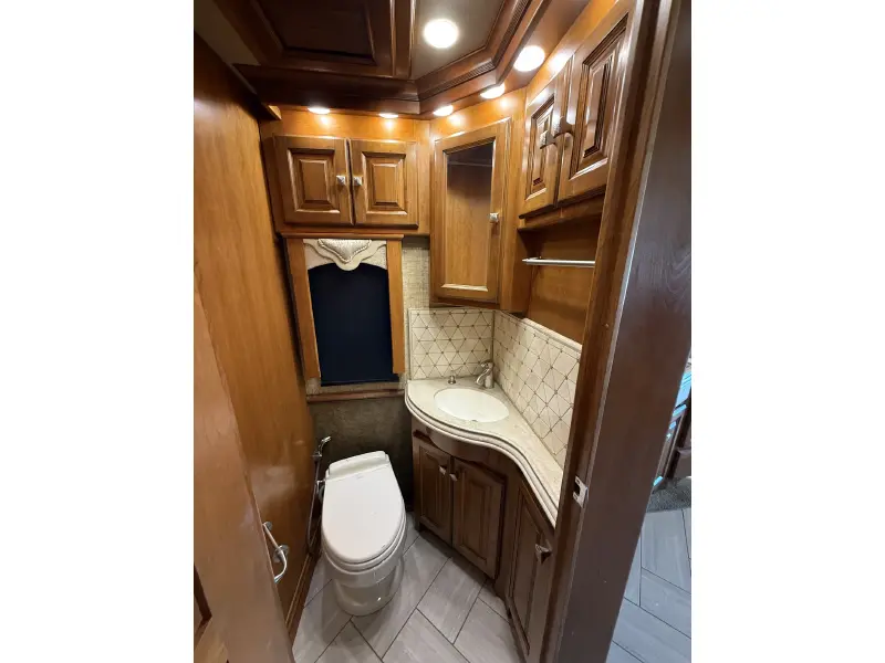 2015 TIFFIN MOTORHOMES ALLEGRO BUS 45 LP