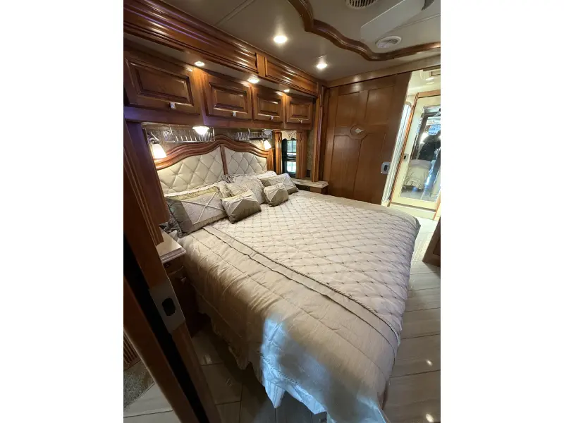 2015 TIFFIN MOTORHOMES ALLEGRO BUS 45 LP