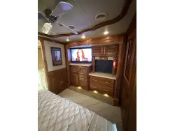 2015 TIFFIN MOTORHOMES ALLEGRO BUS 45 LP