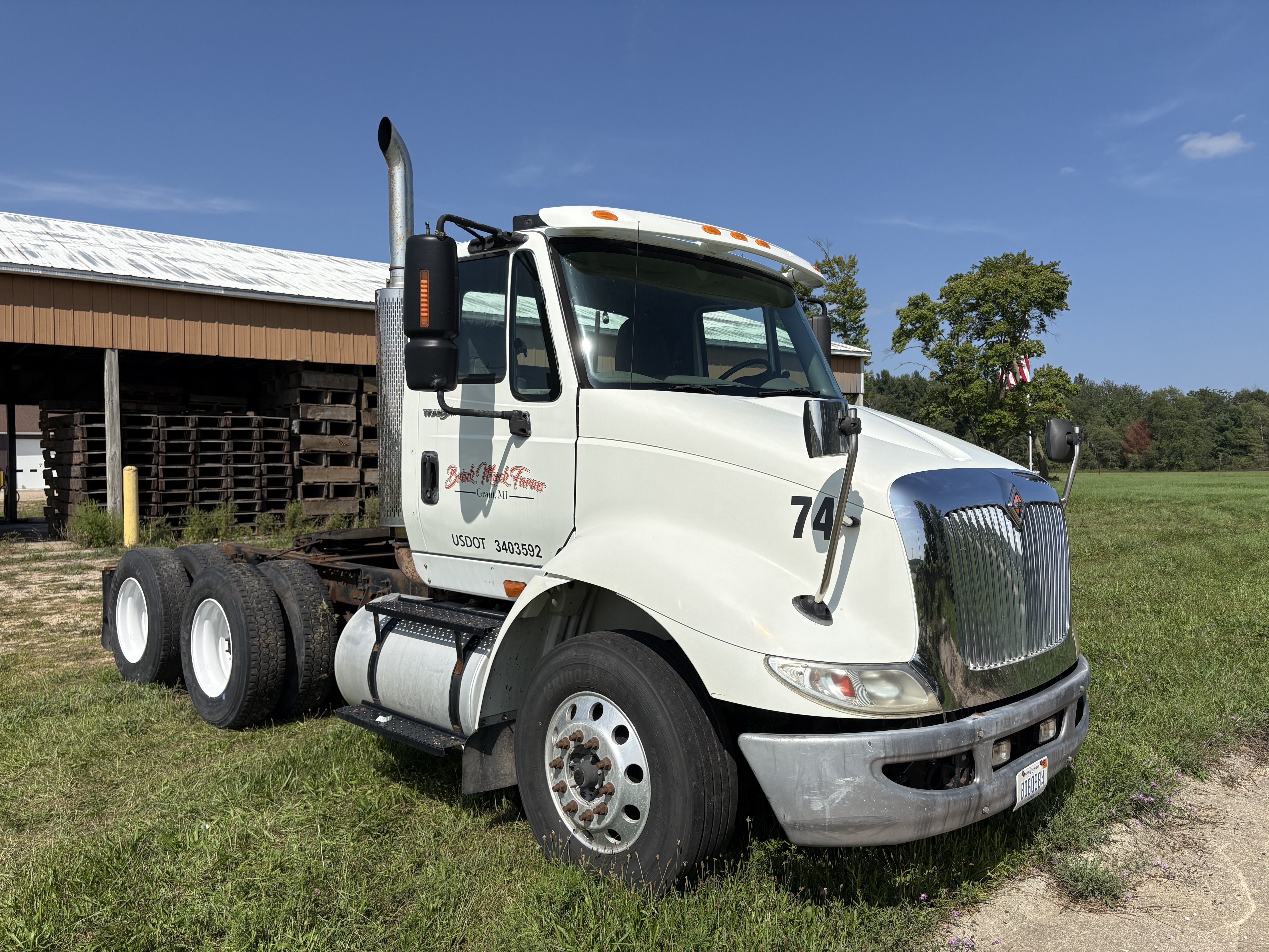 2008 INTERNATIONAL 8600 in Grant, MI