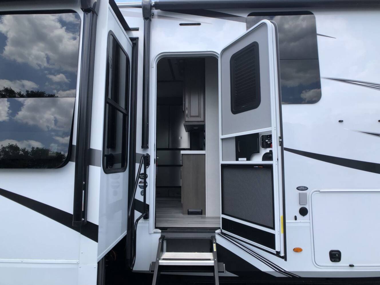 A photo of this 2024 Grand Design Solitude 391DL