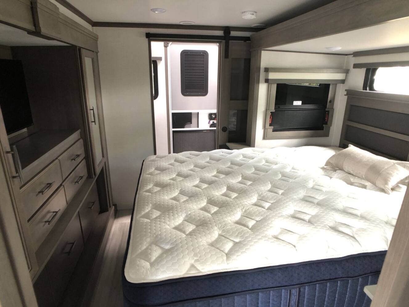 A photo of this 2024 Grand Design Solitude 391DL